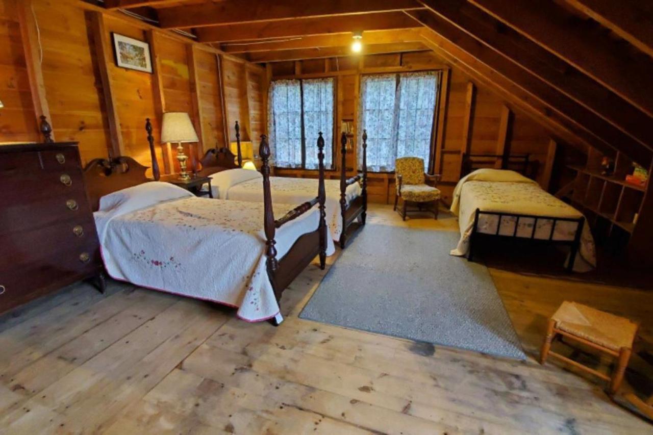 Meredith Lakefront Lodge On Lake Winnipesaukee Exterior foto